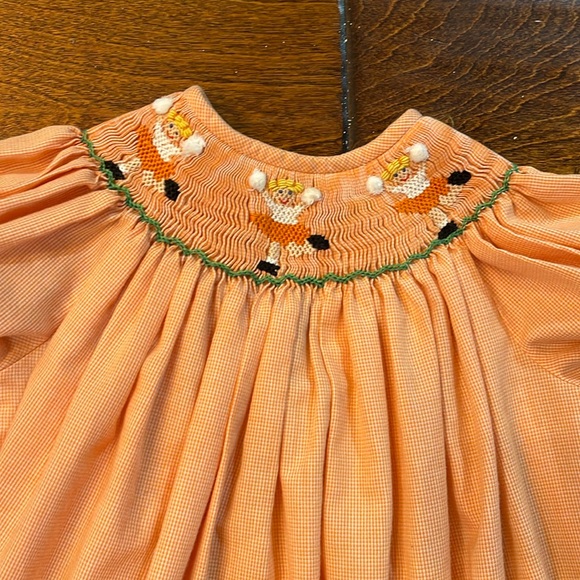 Girls cheer smock - Picture 1 of 2